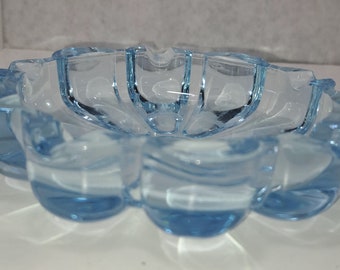 MCM Fostoria Blue scalloped ashtray. Good condition. has light wear marks on bottom. No cracks or chips. free shipping