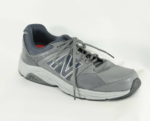 847v3 walking shoe
