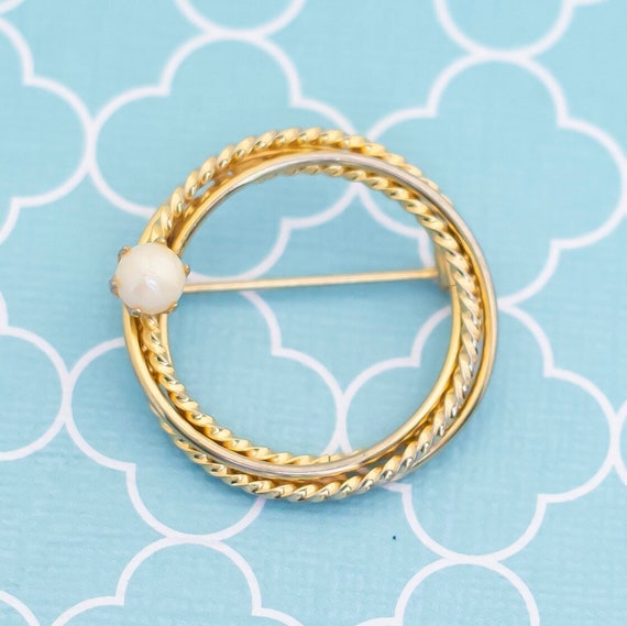 Vintage Serpent Ring Pearl Brooch - R2 - image 1