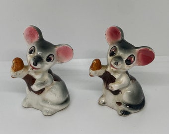Vintage Anthropomorphic Mice Salt and Pepper Shakers Set 2.5”