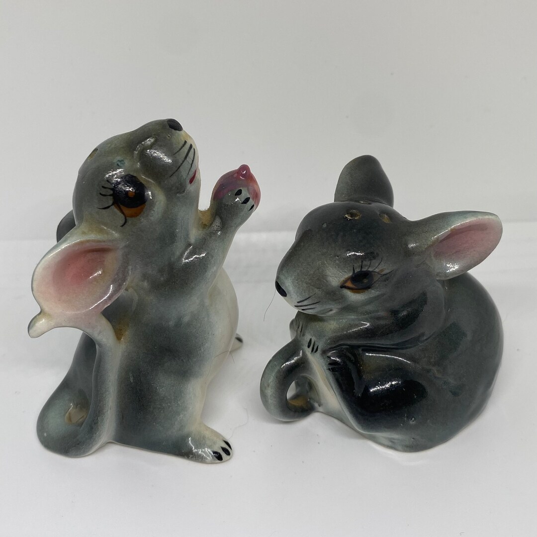 Vintage Mouse Salt and Pepper Shakers Set Mice Adorable Kitschy Decor ...