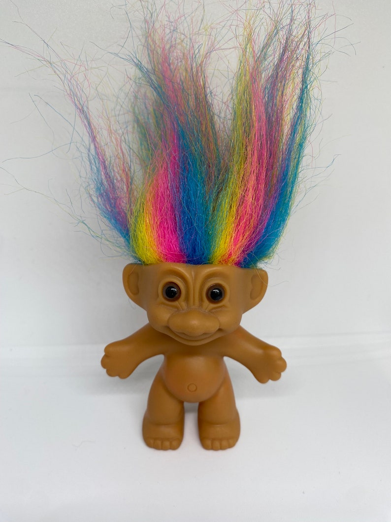 vintage Russ Troll Doll, cheveux arc-en-ciel, yeux bruns, 3 pouces Bright of America image 1