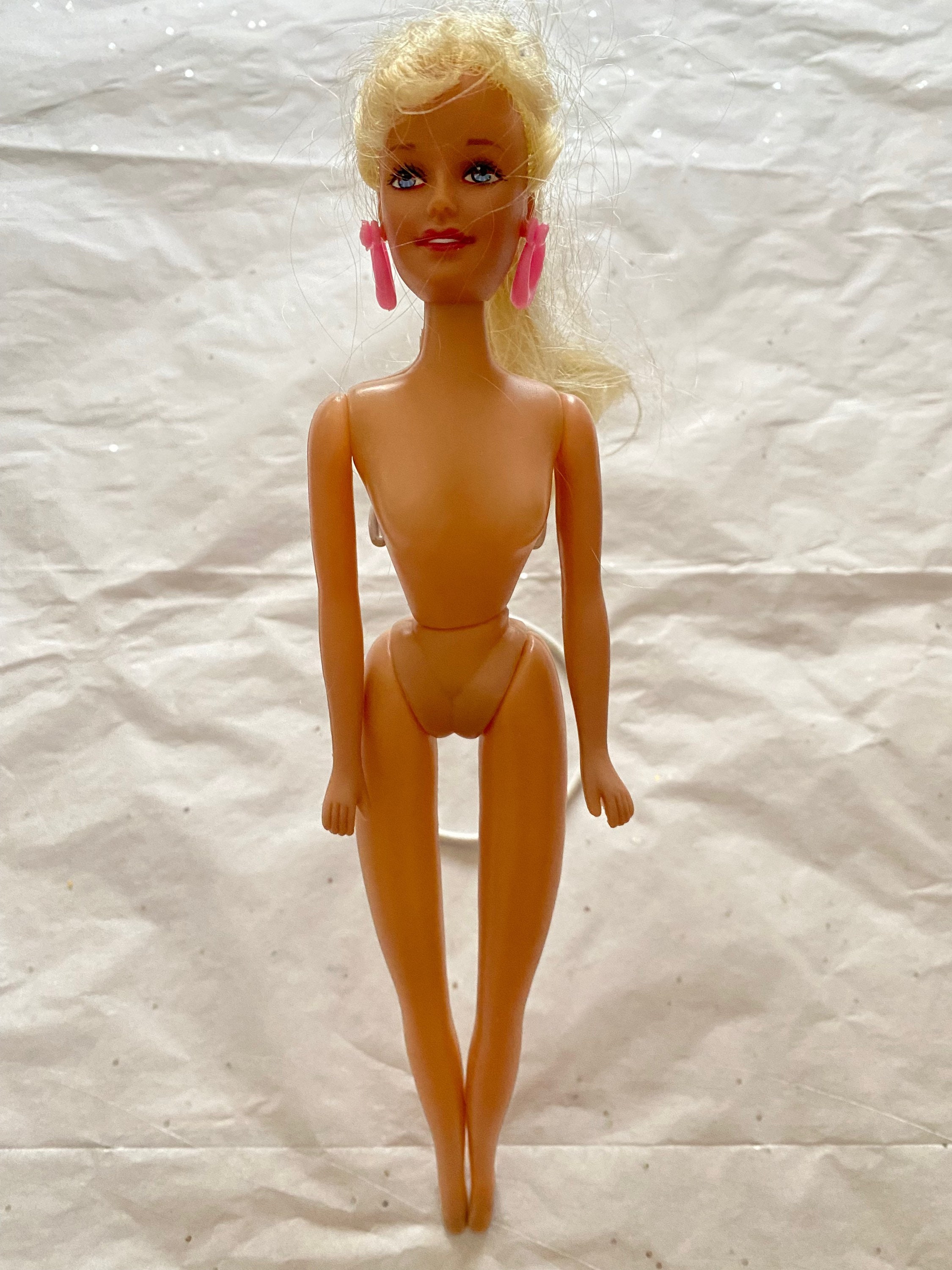 Posters Tot ziens Een effectief Barbie Doll With Lightweight Plastic Body - Etsy