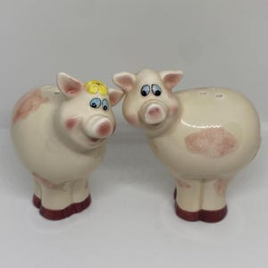Vintage Ceramic Pig in Bow Salt and Pepper Shakers Set