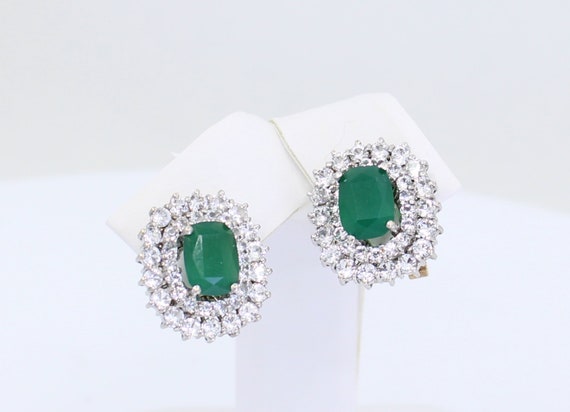 Estate Green Stone Earrings - image 2