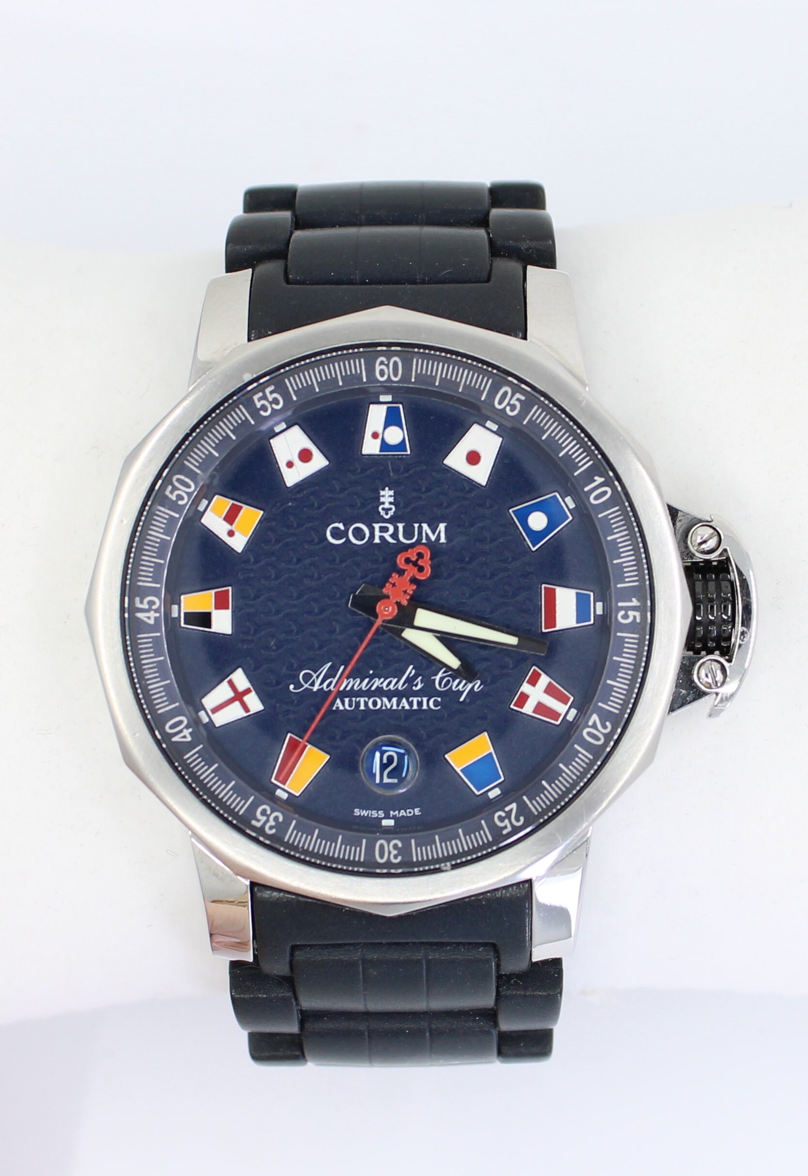 CORUM Admiral's Cup 腕時計 コルム(CORUM) 女性のために生みだされた新たなタイムピース