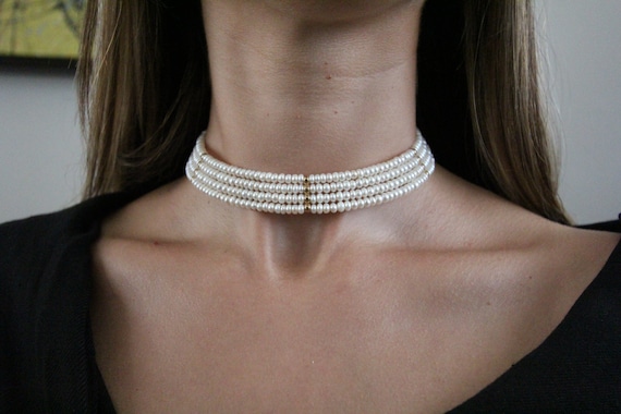 Pearl Choker - image 1