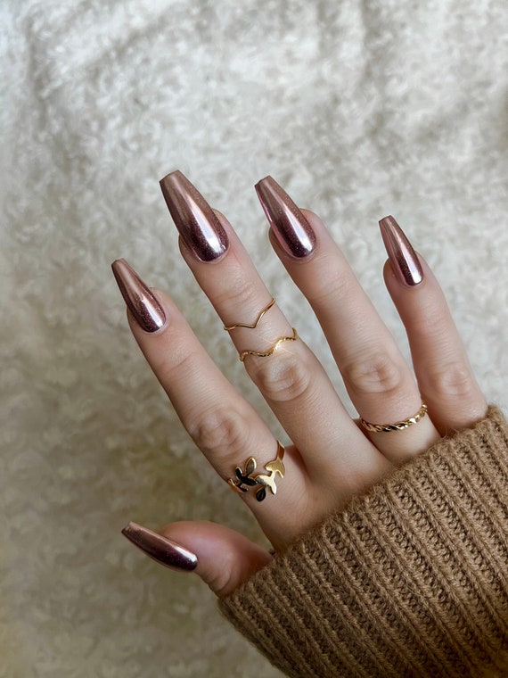 Rose gold chrome nails - YouTube