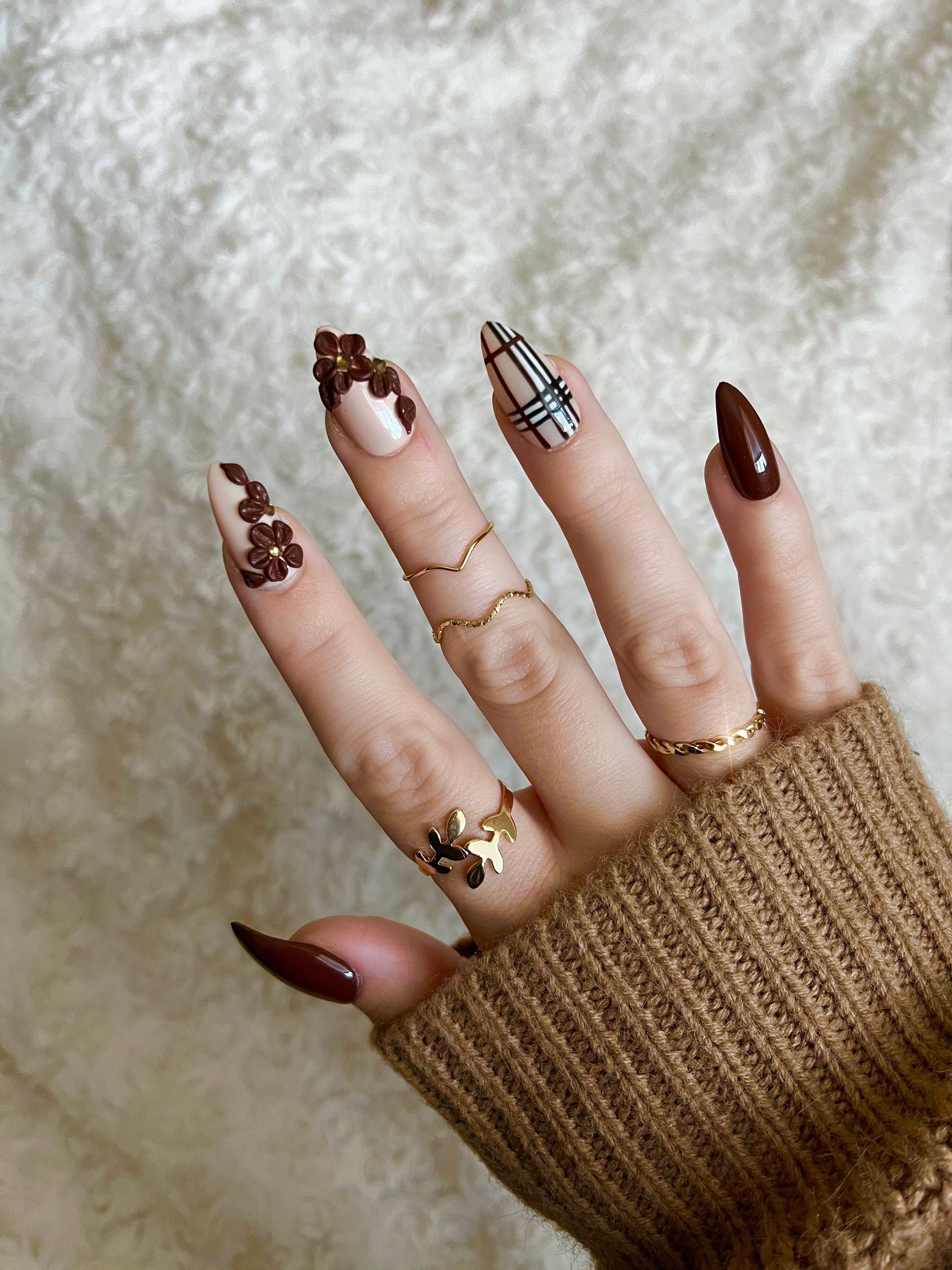 Fall Plaid Nails - Etsy