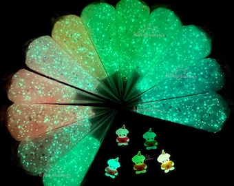 Glow in the Dark Neon Jewel Decoden Glitter Jelly Based Cream Glue 50g, Fake Whipped Cream,Glue for Decoden Phone Cases, With Piping Tips