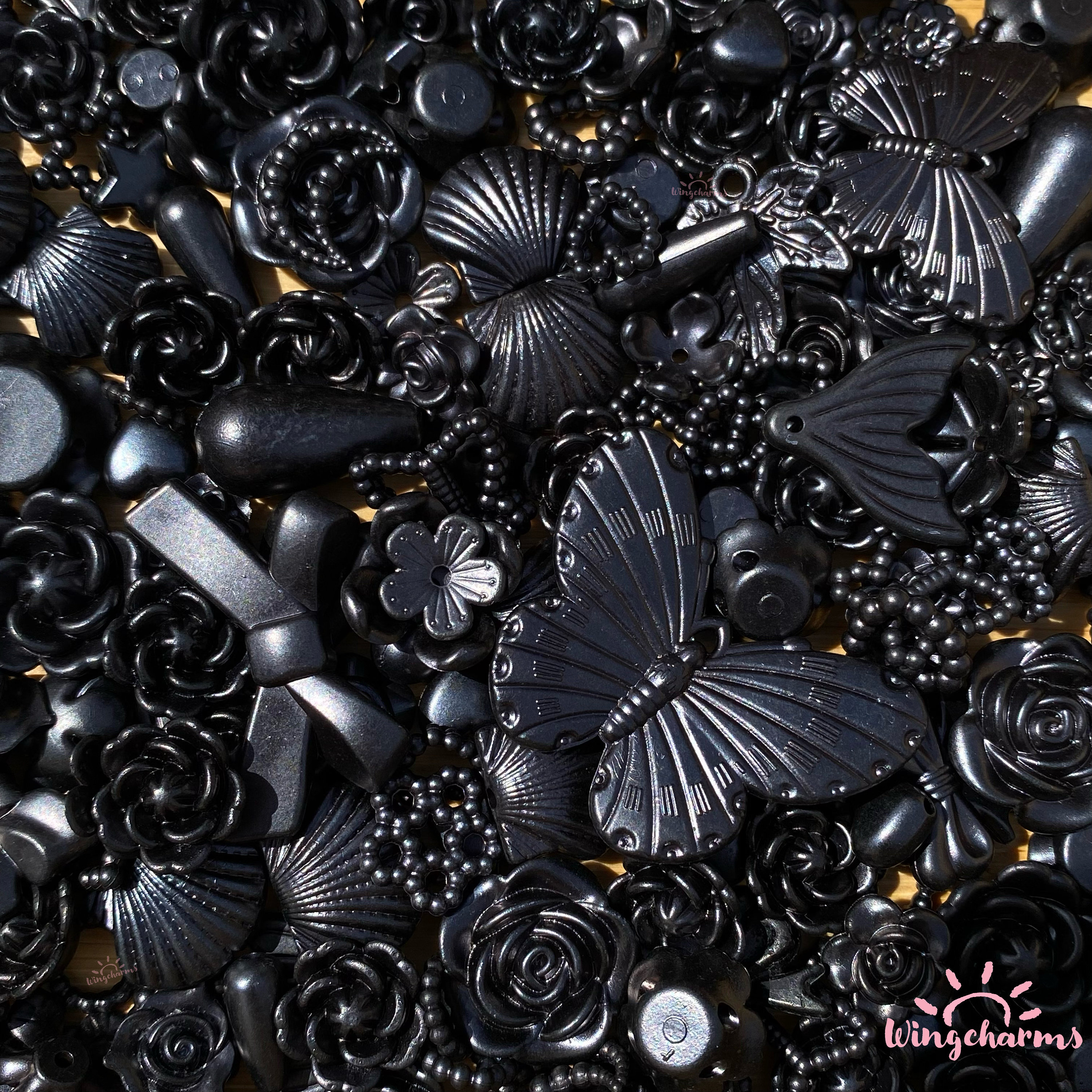 black  Rose Baroque Style Charms ( 100+pcs ), decoden rose charms mix , flower cabochons, rose charms, flower charms mix  50g