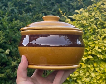 Vintage Crown Devon Two-toned Brown Colour Scheme Casserole Pot Ceramic Circular Mid-Century With A Lid Stylish And Functional Cookware Item