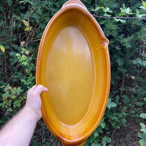 Large Oven Dish - Oval Shape - With Draining Spout - Amber & Brown - Cookware - Family Dinners