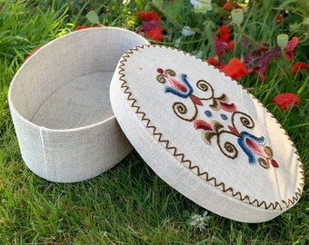 Oval Storage Box Embroidery Canvas Trinket Jewellery Crafts Folk Style Sewing