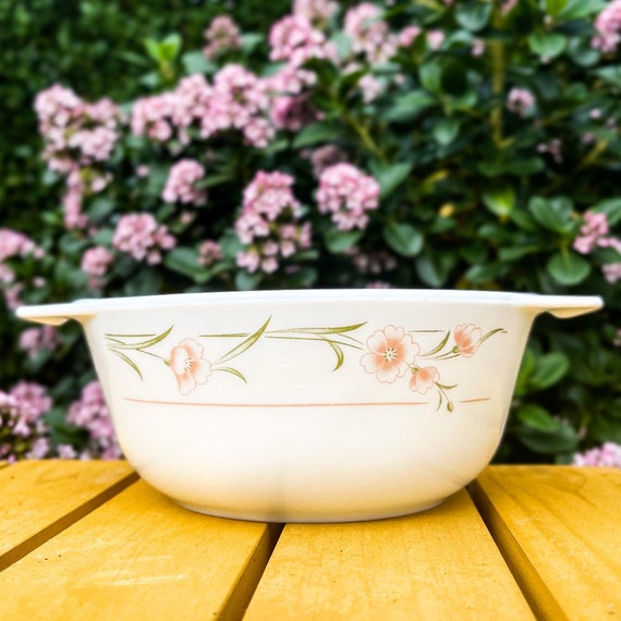 Cooking Pot Pyrex Milk Glass Pink Flowers With Handles MIE England Cottage  