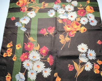 French Made 1960s Silk Scarf Floral Daisy Roses Vintage Fashion Foulard Heavy Silk Headscarf Rolled Edges Rare Cottagecore Country Rustic