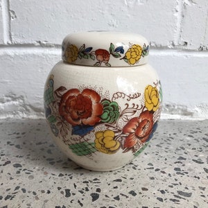 Vintage Ginger Jar by Sadler England Retro Flower Design