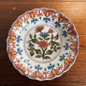 Vintage Makkum Wall Plate Handpainted in The Netherlands D. 165mm