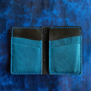 Portefeuille en cuir véritable fabriqué à la main | Design classique, style minimaliste | Accessoires élégants pour un usage quotidien | Élégant et durable