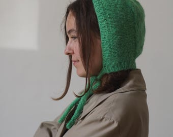Women’s Bonnet Knitting Pattern | Bonnie Bonnet (PDF)