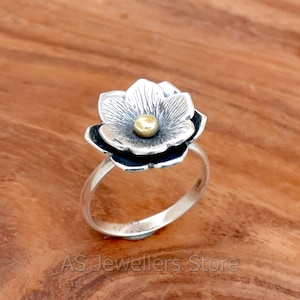 Handmade 925  Sterling Silver Flower Ring: Vintage Floral Statement Ring