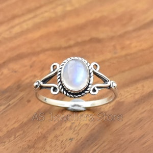 Natural Rainbow Moonstone Ring: 925 Sterling Silver Boho Ring