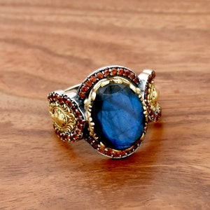 Turkish Hurrem Ring, Handmade Ottoman Style Ring, 925 Sterling Silver Ring, Oval Cut Labradorite Ring, Round Cut Natural Garnet, Sultan Ring