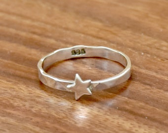 Solid 925 Sterling Silver Star Ring, Handmade Ring, Silver Ring, Thin Band 925 Sterling Silver Ring, Silver Star Ring, Dainty Ring,