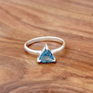 London Blue Topaz Ring,925 Sterling Silver Ring , Handmade Ring, Statement Ring, Designer Gemstone Ring, delicate topaz Ring, Gift for Her