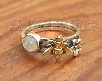 Anillo de abeja y piedra lunar: Anillo de flor hecho a mano en plata de ley 925.