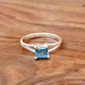 Natural London Blue Topaz Ring,925 Sterling Silver, Blue Topaz Gemstone Ring, Women Signet Ring, Engagement Ring, Promise Ring, Gift for Her