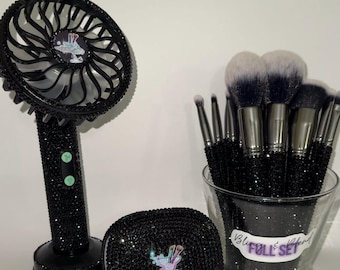Blingbundel: make-upborstelset, compacte spiegel, draagbare ventilator | gepersonaliseerd
