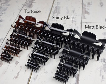 Strong Grip Hair Claw: Classic Plastic Hair Clamp