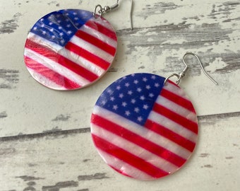 Patriotic USA Flag Shell Earrings: American Jewelry Gift