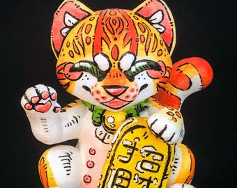 Orange Tabby Cat Maneki-neko figurine - unique hand-painted artisanal 3D printing piece - 10cm high