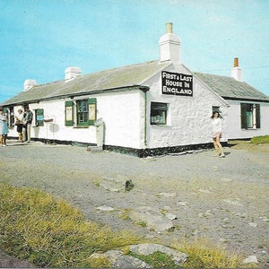 Land&#39;s End, First and Last House, Cornwall, England, Vintage Postcard, 1960s/1970s, Genuine Real Photo Unused UK Postcard