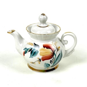 Vintage Porcelain Mini Teapot: Gorodnitsa USSR Handmade Painted