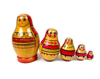 ロシアの民族衣装を着た木彫りと手描きの人形、高さ8フィート - Etsy 日本