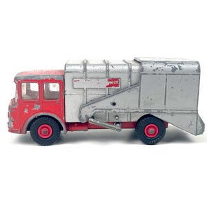 Vintage Matchbox Lesney K-7 Refuse Truck Toy - Made in England