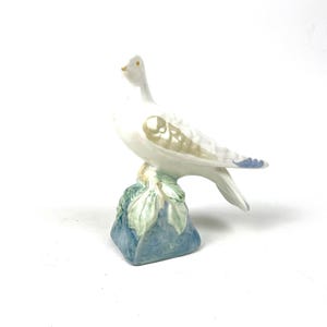Vintage Porcelain Pigeon Figurine: Budyansky Factory USSR Collectible