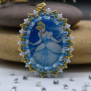 Cenerentola Cinderella Disney Principessa Cartoons collana ciondolo pendente necklace Disney charms cartoni animati