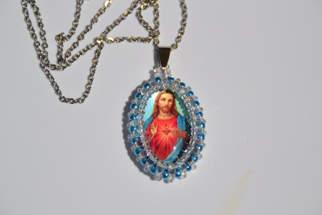 Collana Con Cuore Del Papa: Gioiello Spirituale Cattolico Commemorativo Con Inserito Foto, In Acciaio Inossidabile, YA5954 - 2