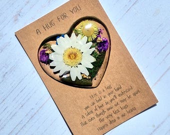Real Flower Resin Heart Keepsake - Botanical Pocket Hug Gift