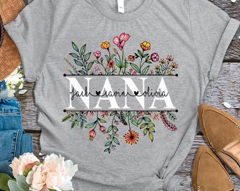 T-shirt personnalisé grand-mère, grand-mère, fleurs sauvages avec nom de petits-enfants, cadeau de t-shirt fête des mères pour grand-mère, chemise florale de grand-mère, chemise personnalisée de nom d'enfant