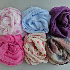 Chiffon Scraps Bundles Grab Bag Chiffon Stoff- Streifen Stoffreste für Schals Rüschen Puppenkleidung Rosa Lila Tupfen Blümchen Weiß