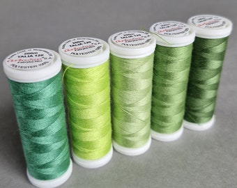 Filo da cucito verde 200 m 218 iarde Filo di poliestere di alta qualità Ariadna Talia 120