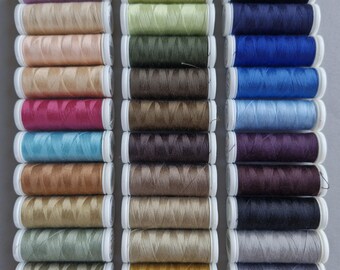 Sytråd 200 m 218 yards Högkvalitativ polyestertråd Ariadna Talia 120 Svart Blå Grön Rosa Brun Lila Beige Rosa Grå Flerfärgad