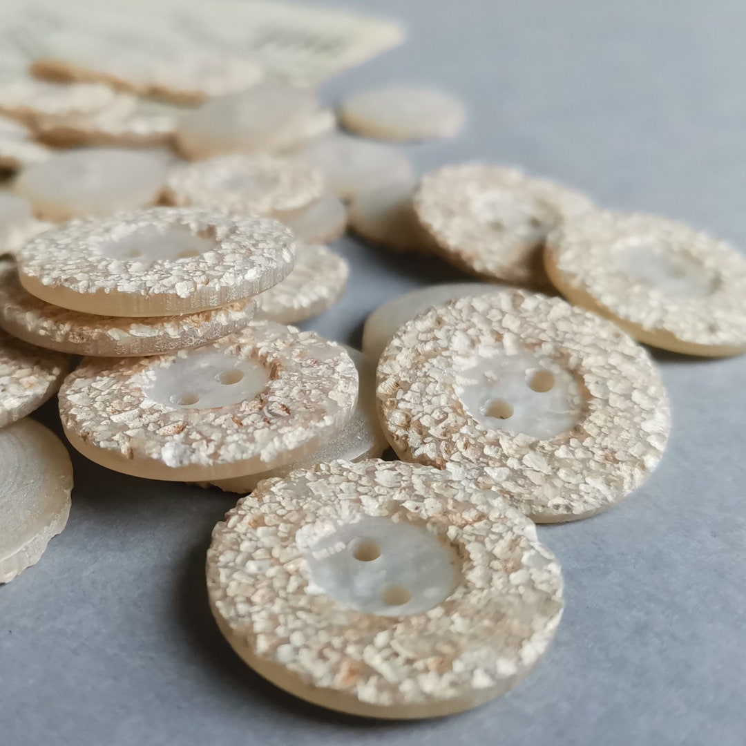 Beige Textured Buttons 23mm 18mm Two Hole Buttons for Coat Jacket ...