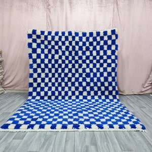 BEAUTIFUL BENIOURAIN RUG,Moroccan Berber checkered rug,Handwoven Rug,Tribal Area Rug,Large blue and white