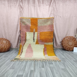 AMAZING MINIMALISTIC RUG , Beni Ouarain Rug runner, Geometric Rug, Colorful Boujaad Rug, Abstract Rug, Washable Rug, Cozy Chic boho Rug